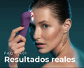 Una mujer joven sosteniendo el dispositivo de tonificación facial 'FAQ 401' de color morado contra su frente, con la luz LED roja encendida. El texto promocional en la imagen dice: 'FAQ™ 401 Resultados reales'.