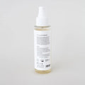 Envase de bruma floral facial calmante de Beseaskin, 100% orgánica a base de Lavanda, Agua Termal y Concentrado de Posidonia con fondo blanco.